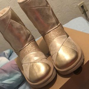 worn one time ! Practically new !